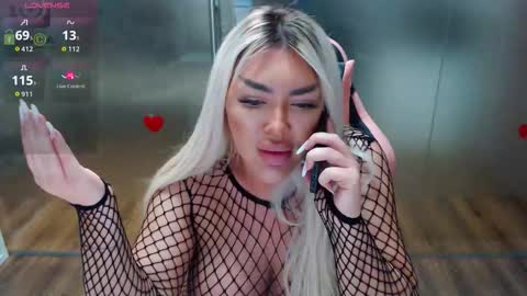 Sarah online show from 11-18-25, 07:46