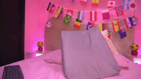 Sara  online show from 07-07-26, 11:58