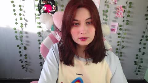 Snapshot of sarakinski chatting on 01-14-25, 07:59 Sara online show from 01-14-25, 07:59