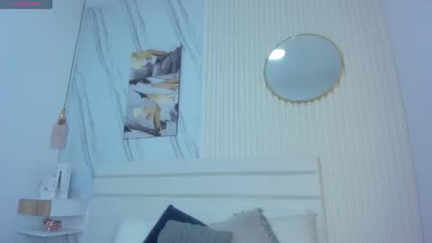 Sara Lewis online show from 03-12-26, 10:54