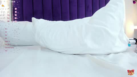 Sara   online show from 12-20-24, 02:30