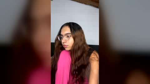 sarasaenz999 online show from 04-18-26, 06:06