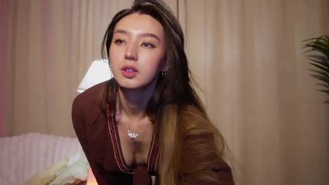 Shara online show from 02-01-25, 01:51