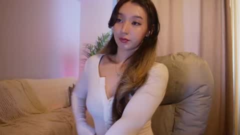 Shara online show from 06-13-26, 05:27