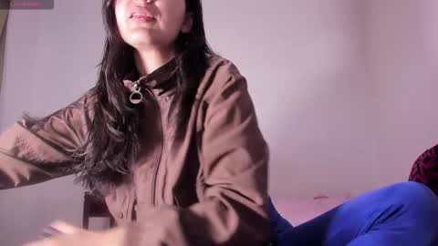 Sara   online show from 02-10-26, 07:07