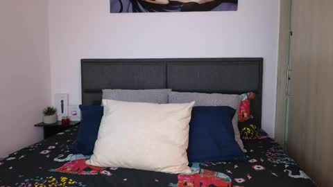 Snapshot of saratukkerr chatting on 02-09-25, 07:09 saratukkerr online show from 02-09-25, 07:09