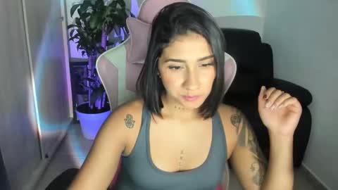 saratukkerr online show from 11-28-25, 01:19