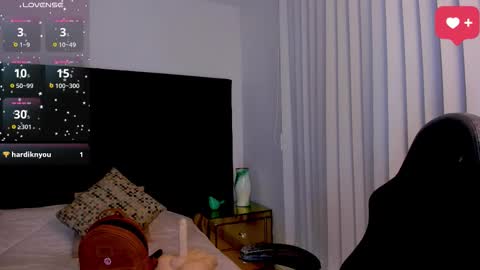      online show from 02-25-26, 01:37