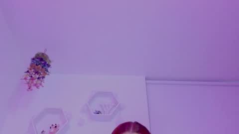 Saray  online show from 10-22-25, 11:26