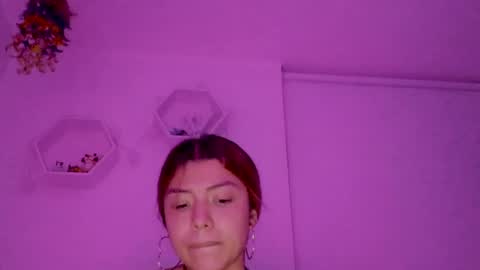 Saray  online show from 04-28-26, 04:17