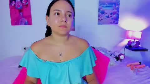 saray 18 online show from 12-16-25, 11:15