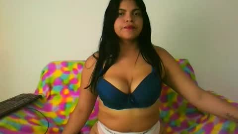 saray_we online show from 12-01-25, 01:43