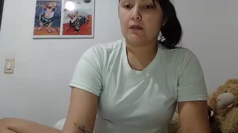 Snapshot of sarayx chatting on 03-09-26, 03:32 mery online show from 03-09-26, 03:32