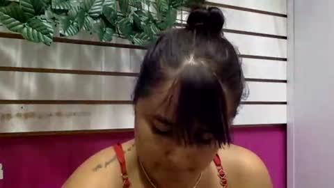 Snapshot of sarayx chatting on 07-08-26, 08:57 mery online show from 07-08-26, 08:57