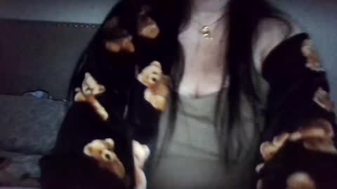 Snapshot of saretta46 chatting on 10-26-25, 12:44 Sara online show from 10-26-25, 12:44