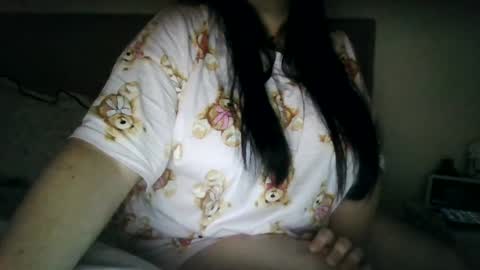 Snapshot of saretta46 chatting on 11-16-25, 01:44 Sara online show from 11-16-25, 01:44