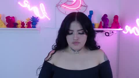 Sari  online show from 02-16-26, 08:38