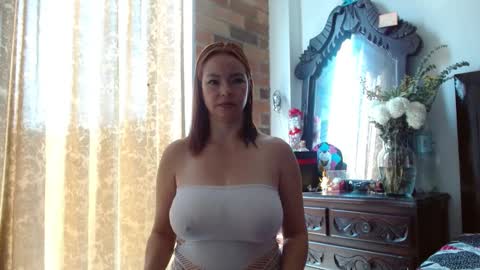 Sara online show from 02-20-25, 03:41