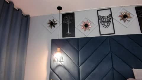 Sara  online show from 04-01-26, 08:06