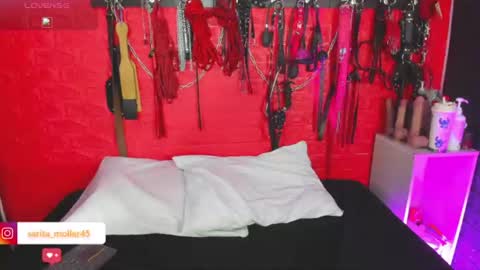 Snapshot of sarita_moller chatting on 07-05-26, 03:02 Sarita Moller online show from 07-05-26, 03:02