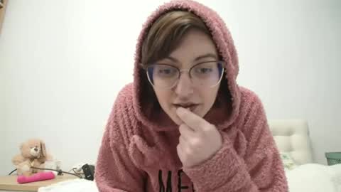 Snapshot of sarraboots chatting on 01-13-26, 01:49 sarraboots online show from 01-13-26, 01:49