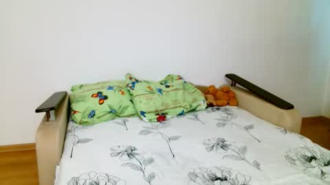 sasha_calvin online show from 06-18-26, 07:18