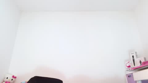 Sasha Creamy online show from 01-05-25, 05:30