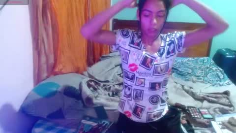 Snapshot of sasha_raven chatting on 06-17-26, 02:36 sasha_raven online show from 06-17-26, 02:36