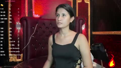 Snapshot of sasha_rose___ chatting on 05-25-26, 11:27 sasha online show from 05-25-26, 11:27