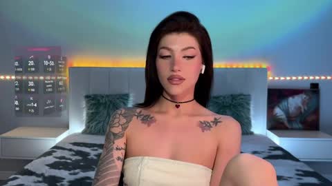 Hi everyone my name is Sasha   online show from 04-27-26, 04:49