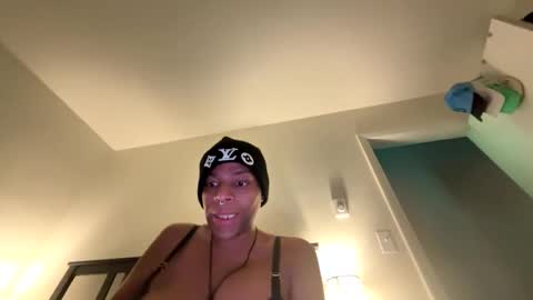 sashacoxxx online show from 04-11-26, 03:11