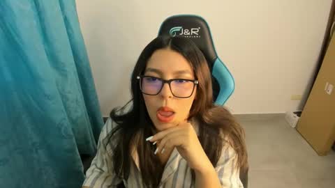 sashanova21 online show from 11-01-25, 10:34