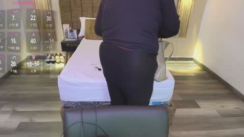 S A S H A R O S E online show from 09-26-25, 11:58