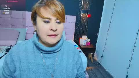 S A S H A R O S E online show from 09-09-25, 12:37