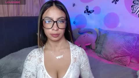 Snapshot of sashaweb chatting on 02-18-25, 02:59 Sasha Independent model online show from 02-18-25, 02:59