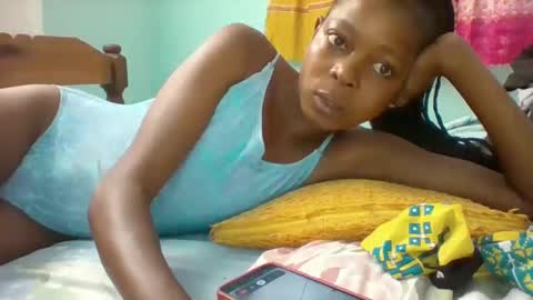 Snapshot of sashay_dario chatting on 09-25-25, 04:16 sashay_dario online show from 09-25-25, 04:16