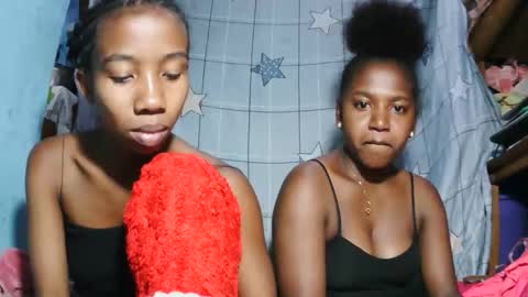 sasivia08 online show from 04-24-26, 04:09