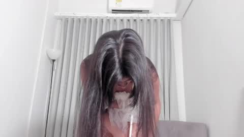 Snapshot of saski_martell chatting on 05-10-26, 03:44 saski martell online show from 05-10-26, 03:44