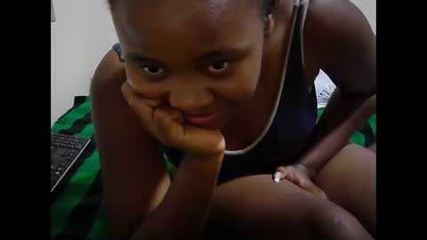 sassy_bella online show from 02-22-25, 09:04