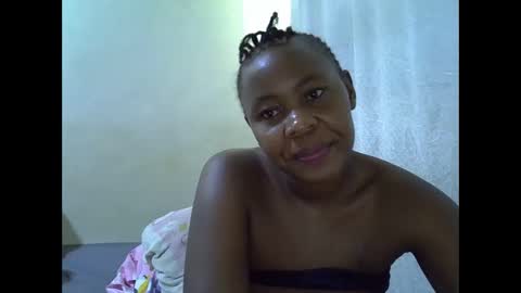 sassy_bella online show from 02-17-26, 08:33