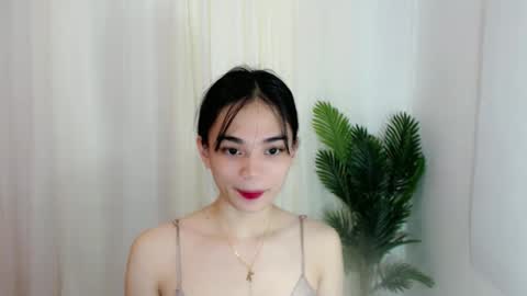Snapshot of sassy_keath chatting on 01-17-26, 12:21 Keath online show from 01-17-26, 12:21