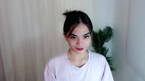 Snapshot of sassy_keath chatting on 02-09-26, 03:16 Keath online show from 02-09-26, 03:16