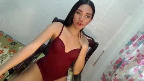 Snapshot of sassy_keylla chatting on 03-13-26, 12:06 KEYLLA online show from 03-13-26, 12:06