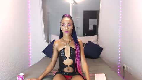 Kylie online show from 03-02-25, 10:59