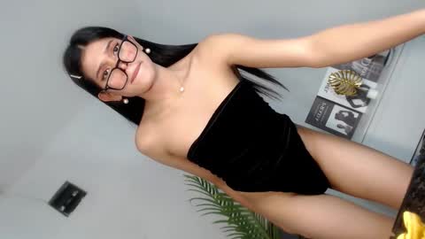 sassy_monie online show from 01-30-25, 04:16