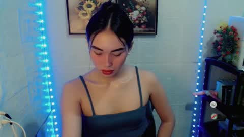 Snapshot of sassychixx699 chatting on 11-07-25, 03:45 Arci online show from 11-07-25, 03:45