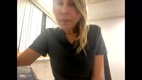 Sassyella online show from 10-13-25, 11:16