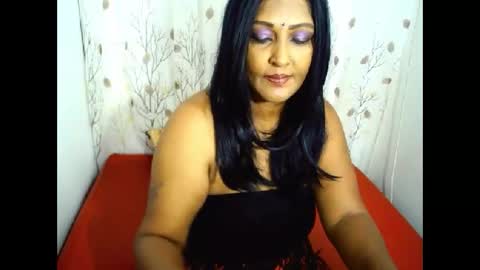Snapshot of sassyindian00 chatting on 12-27-24, 07:46 sassyindian00 online show from 12-27-24, 07:46
