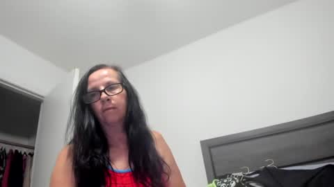 sassypeachgoddess online show from 10-21-25, 03:18