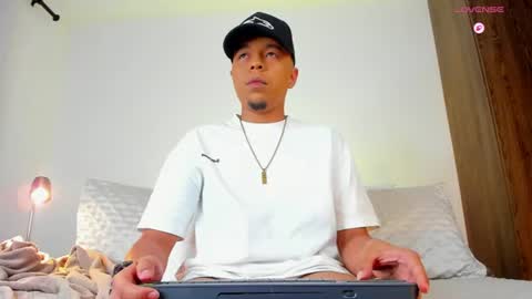 Snapshot of satanas_333 chatting on 07-02-26, 05:35 online show from 07-02-26, 05:35